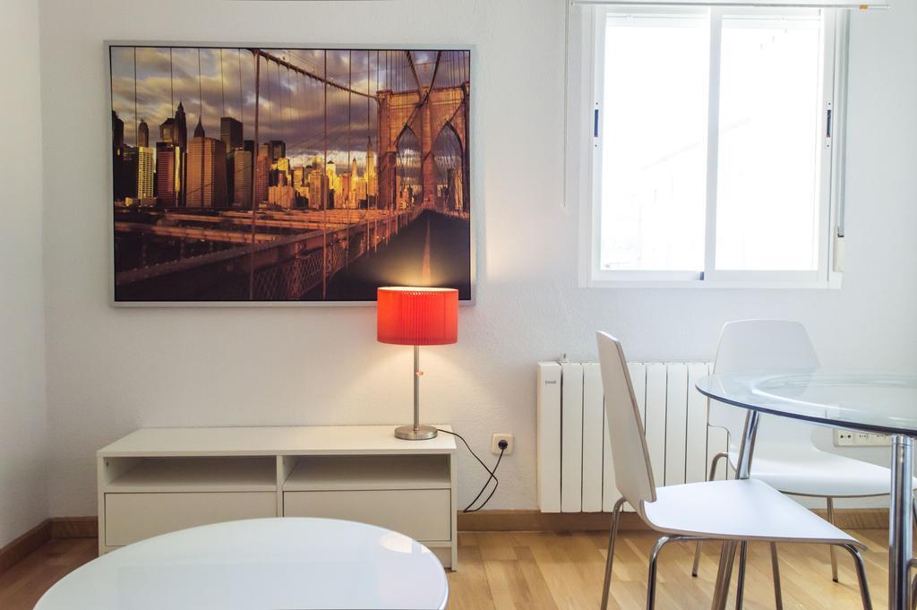 For You Rentals Reina Sofia Apartment Temporal Df21 마드리드 외부 사진